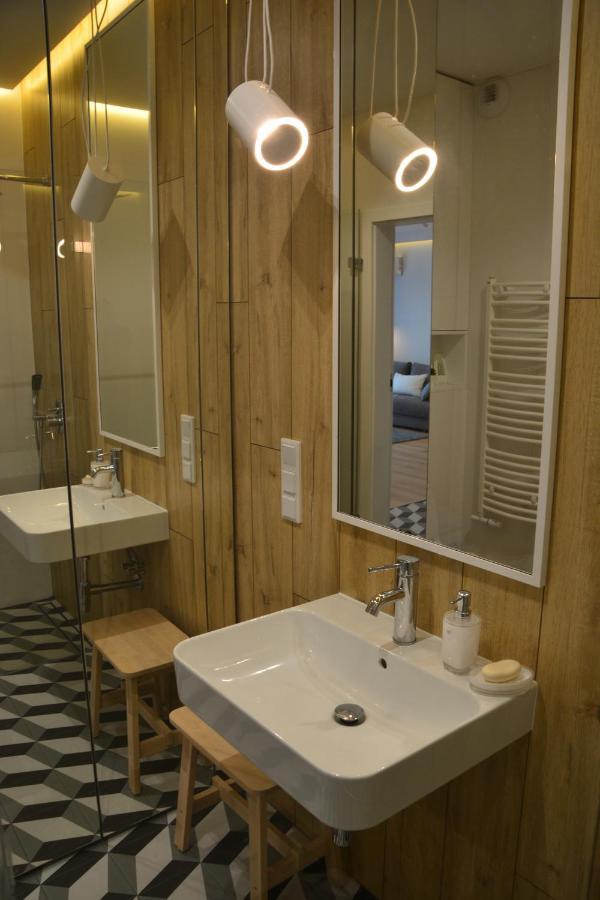 Last Floor Apartment - Krakow City Center Close To Old Town Ngoại thất bức ảnh
