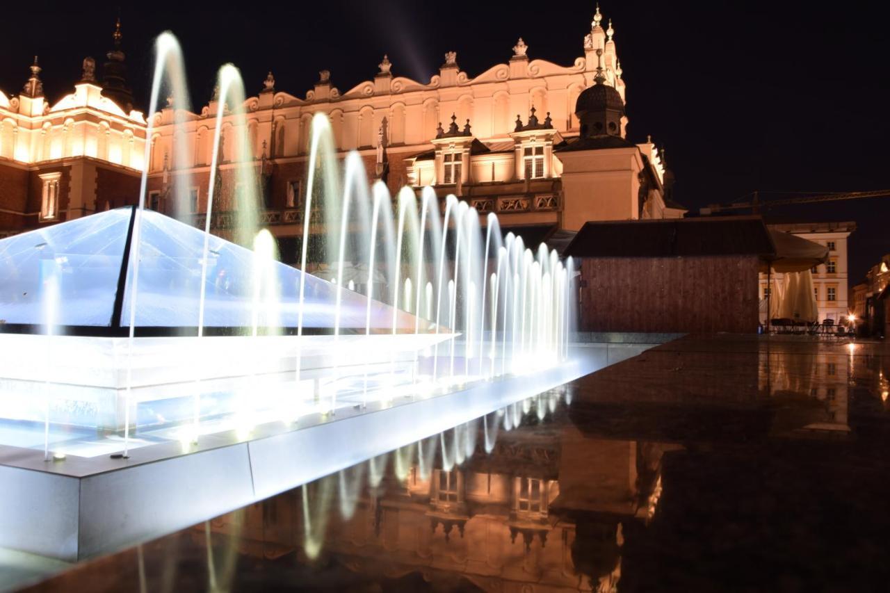 Last Floor Apartment - Krakow City Center Close To Old Town Ngoại thất bức ảnh